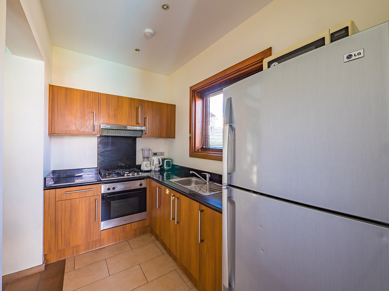 Villa Horizon 20 - Tropical 2 Bedroom Partial Seaview Pool Villa in Choengmon for sale