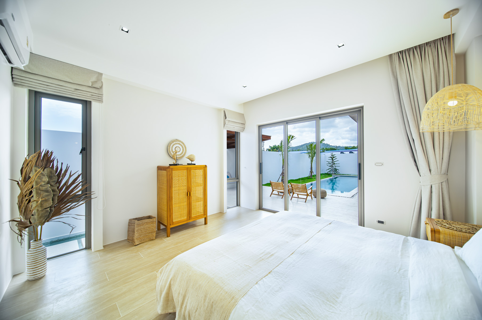 Villa Bocami - Balinese Beachside 3 Bedroom Garden Pool Villa in Bangrak for sale