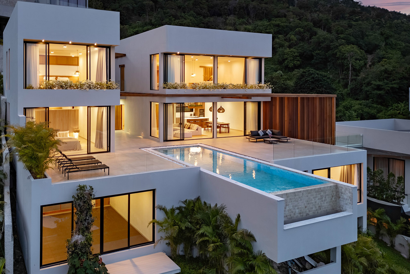 (PRICE REDUCED!) Villa Azure – Mediterranean 5 Bedroom Seaview Pool Villa in Chaweng for sale: Villa Azure – Mediterranean 5 Bedroom Seaview Pool Villa in Chaweng for sale