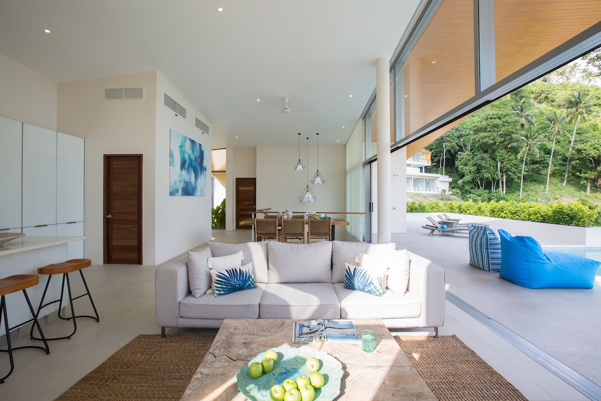 Oasis Samui – Modern 3 Bedroom Seaview Pool Villa in Lamai for sale