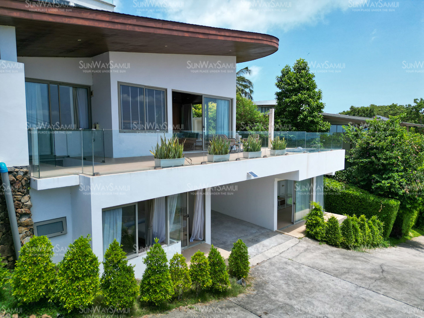 Villa Daniela - Charming 3+1 Bedroom Seaview Villa in Plai Laem for sale