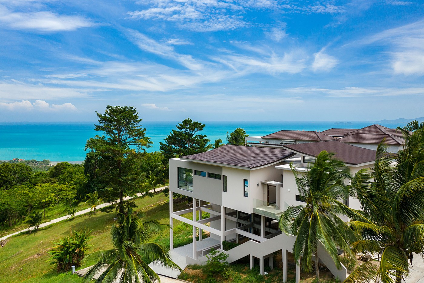 Brand-New 4 Bedroom Seaview Pool Villa in Bang Por for sale
