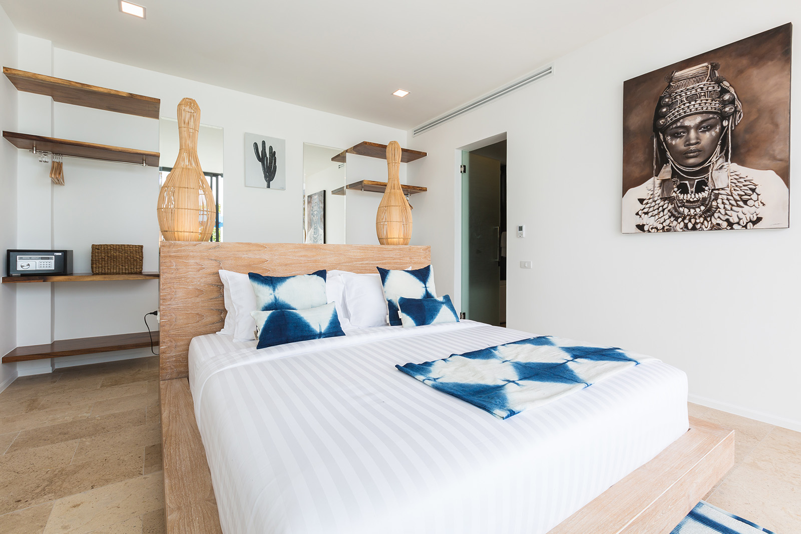 (SOLD) Villa Suma by Pavana – Luxurious 7 Bedroom Beachfront Villa in Laem Sor for sale