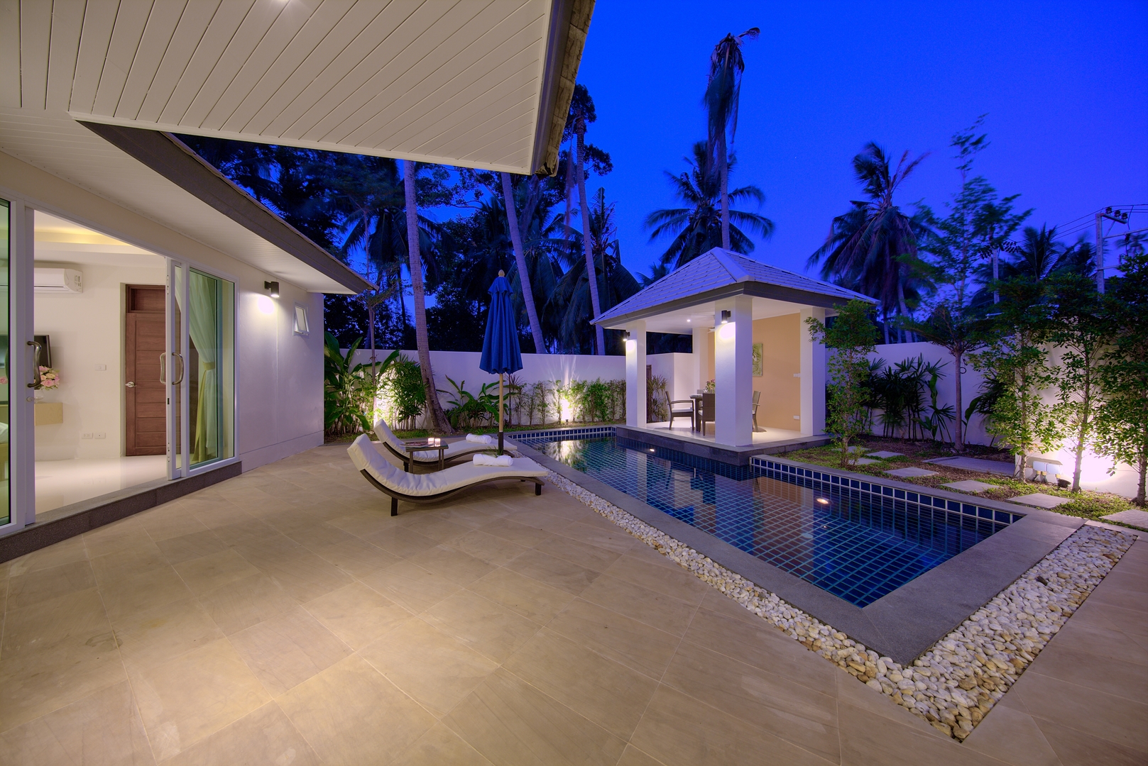 Beachside 2 Bedroom Garden Pool Villa in Lipa Noi for sale
