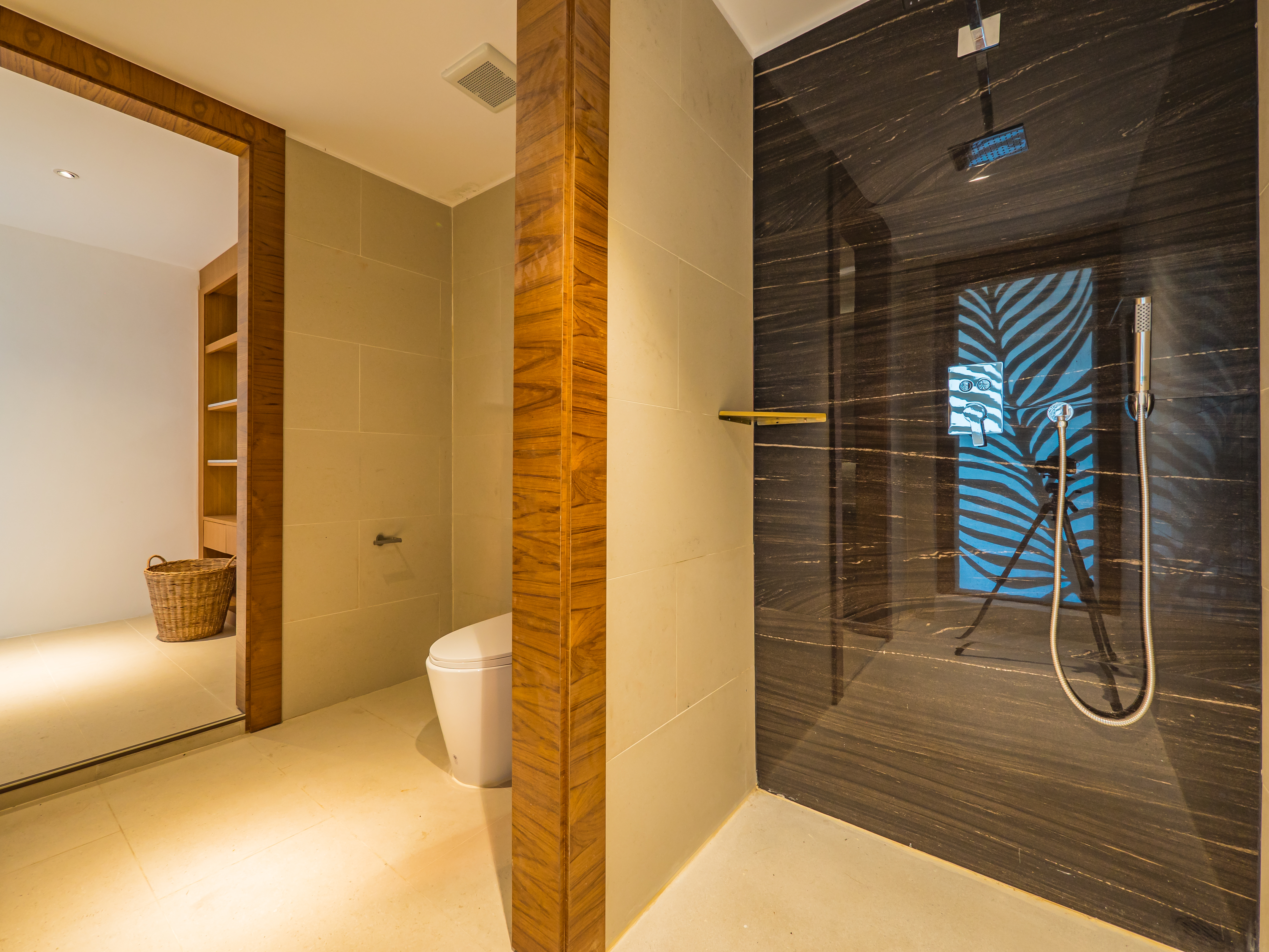 (PRICE REDUCED!) Darika Residence B5 - Dazzling 4 Bedroom Seaview Pool Villa in Bang Por for sale