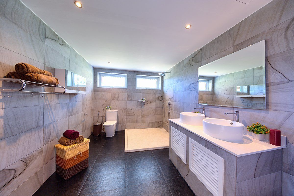 (SOLD) Villa White Lotus - Luxury 7 bedroom Seaview Villa in Maenam for sale