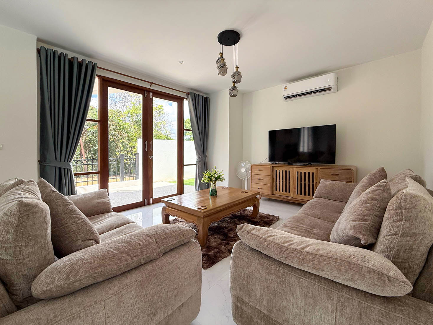 Newly Renovated Beachside 4 Bedroom Teak Pool Villa in Thongson Bay Villas for sale: Newly Renovated Beachside 4 Bedroom Teak Pool Villa in Thongson Bay Villas for sale