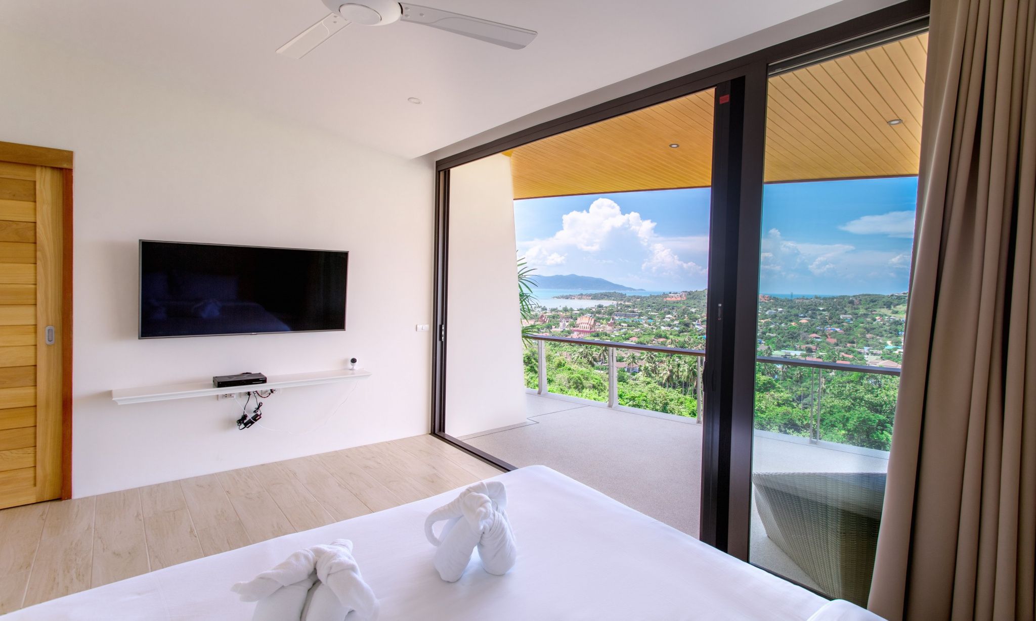 The Ridge Villa 9 - 4 Bedrooms Villa 9 with Panoramic Sea View in Plai Laem for sale