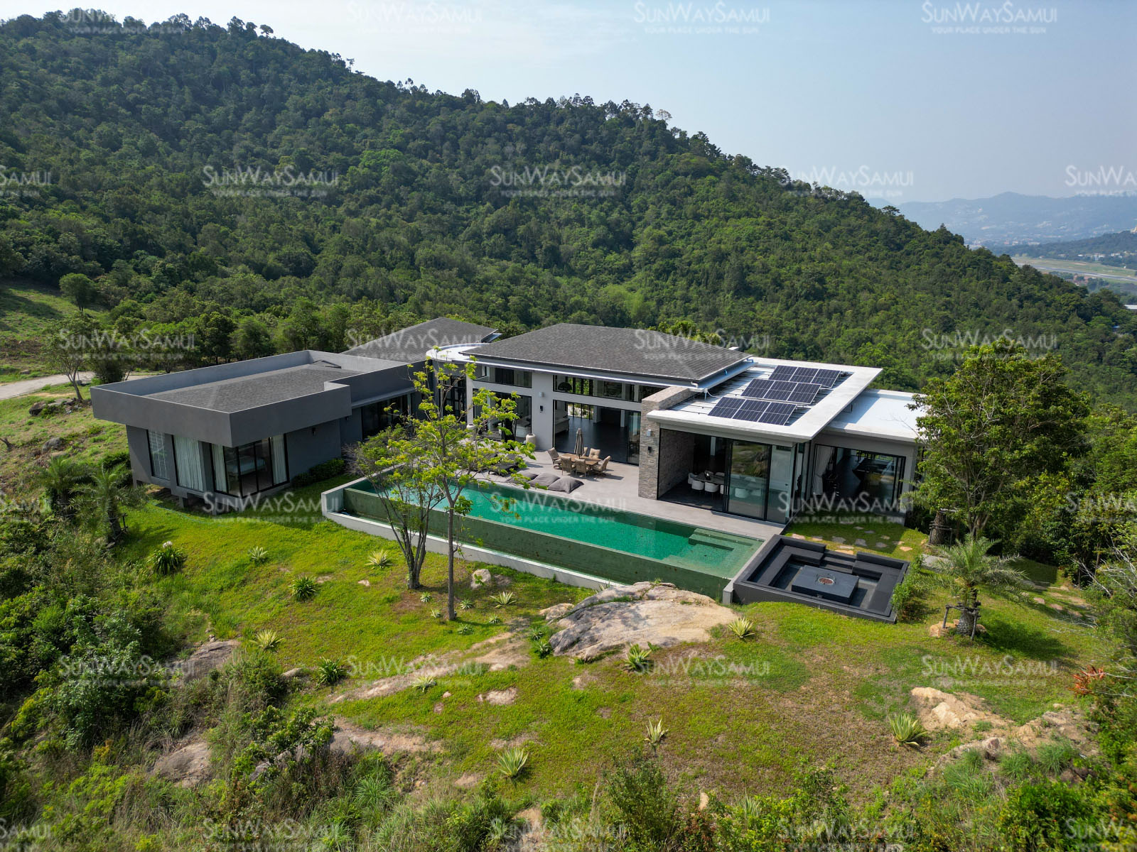 Villa Raphy – Palatial 4 Bedroom Seaview Pool Villa in Plai Laem Mountain Ridge for sale: Villa Raphy – Palatial 4 Bedroom Seaview Pool Villa in Plai Laem Mountain Ridge for sale