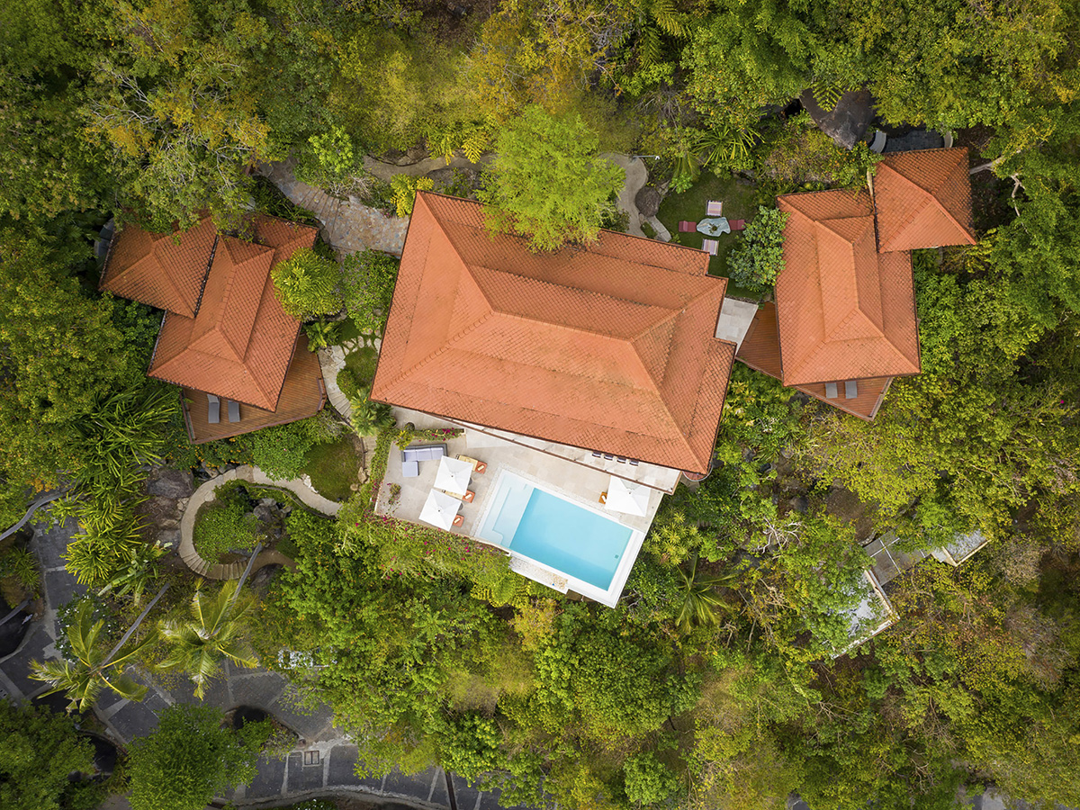 Villa Sila Varee – Remarkable 5 Bedroom Seaview Villa in Laem Set for sale