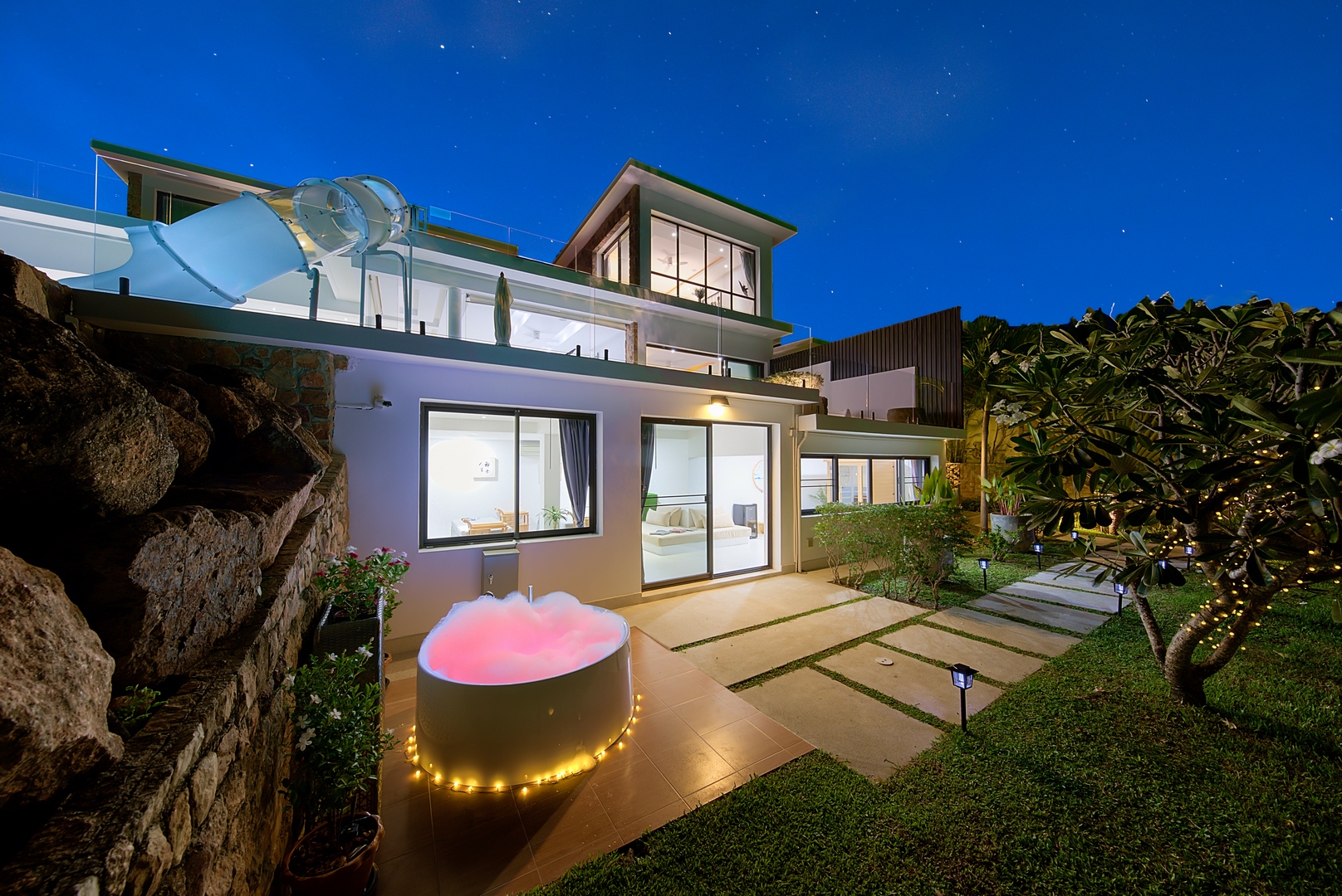 Villa Turquoise – Luxury 4 Bedroom Seaview Villa in North Chaweng for sale