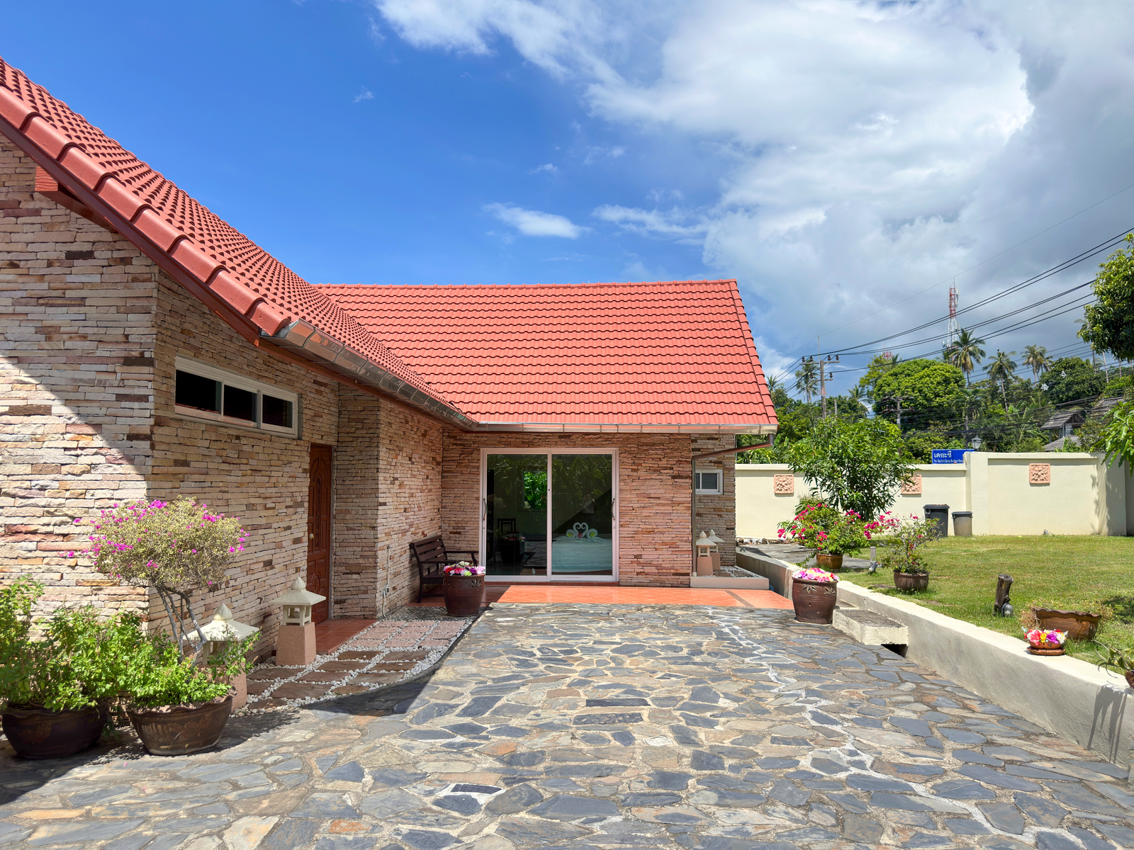 (PRICE REDUCED!) Rare Opportunity 9-Bedroom Beachfront Villa with Redevelopment Potential in Bangpor