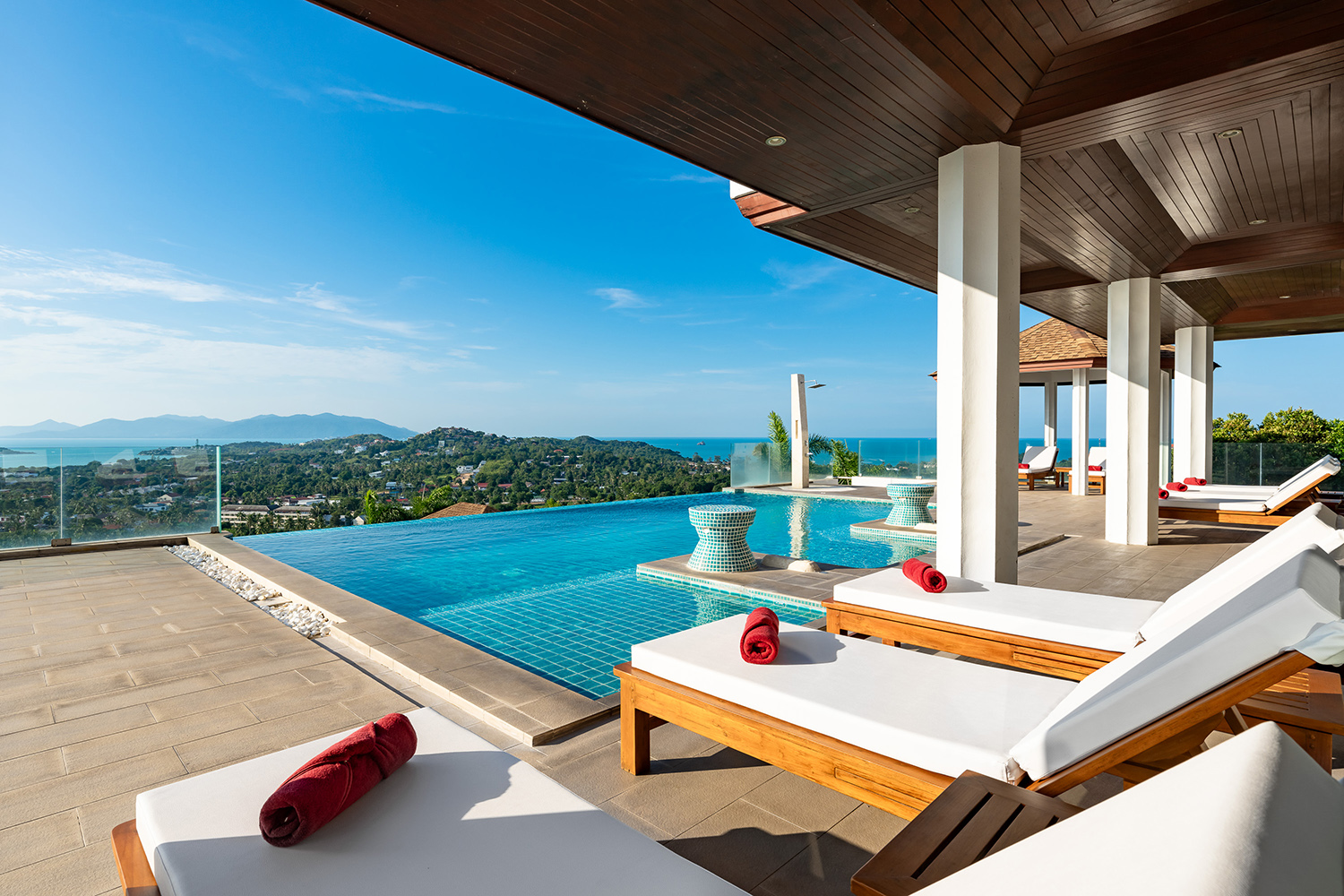 (PRICE REDUCED!) Narai Kiri Villa – Spacious 5 Bedroom Seaview Pool Villa in Plai Laem for sale