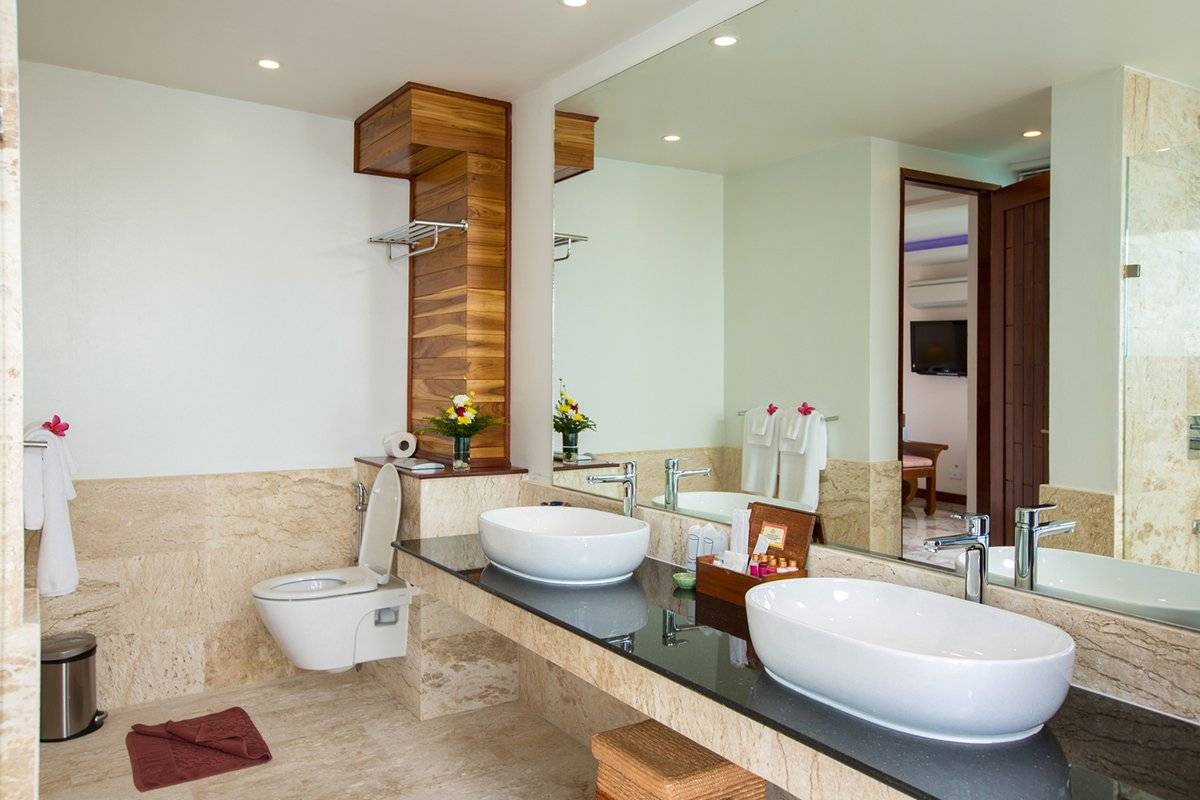 Sandalwood Luxury Villas hotel investment with guarantee return options 