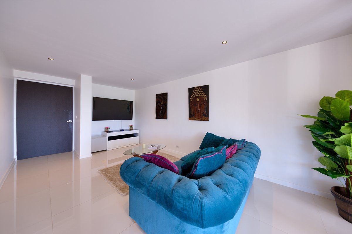 (SOLD) Villa White Lotus - Luxury 7 bedroom Seaview Villa in Maenam for sale