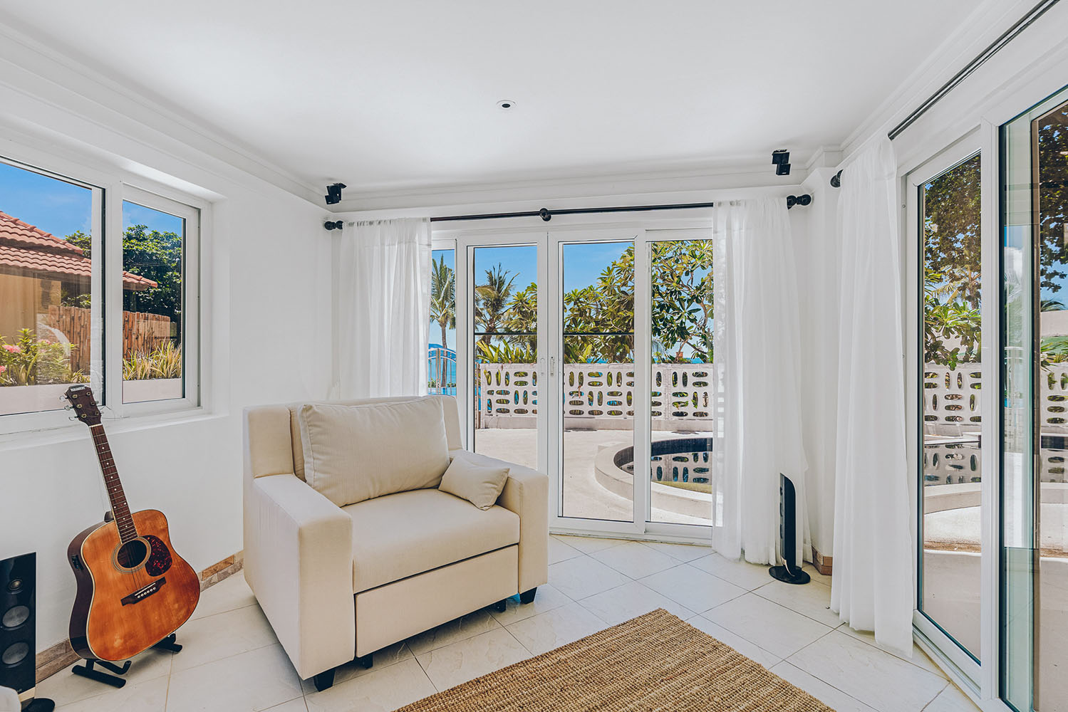 Tongson Beachfront Villa – 3 Bedroom Beachfront Villa in Tongson Bay for Sale