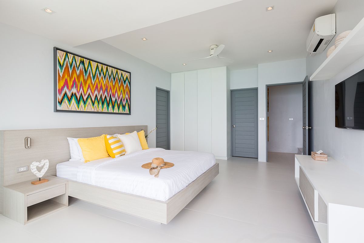 Villa Dahlia - Breathtaking 3+1 Bedroom Seaview Villa in Thongson Bay for sale