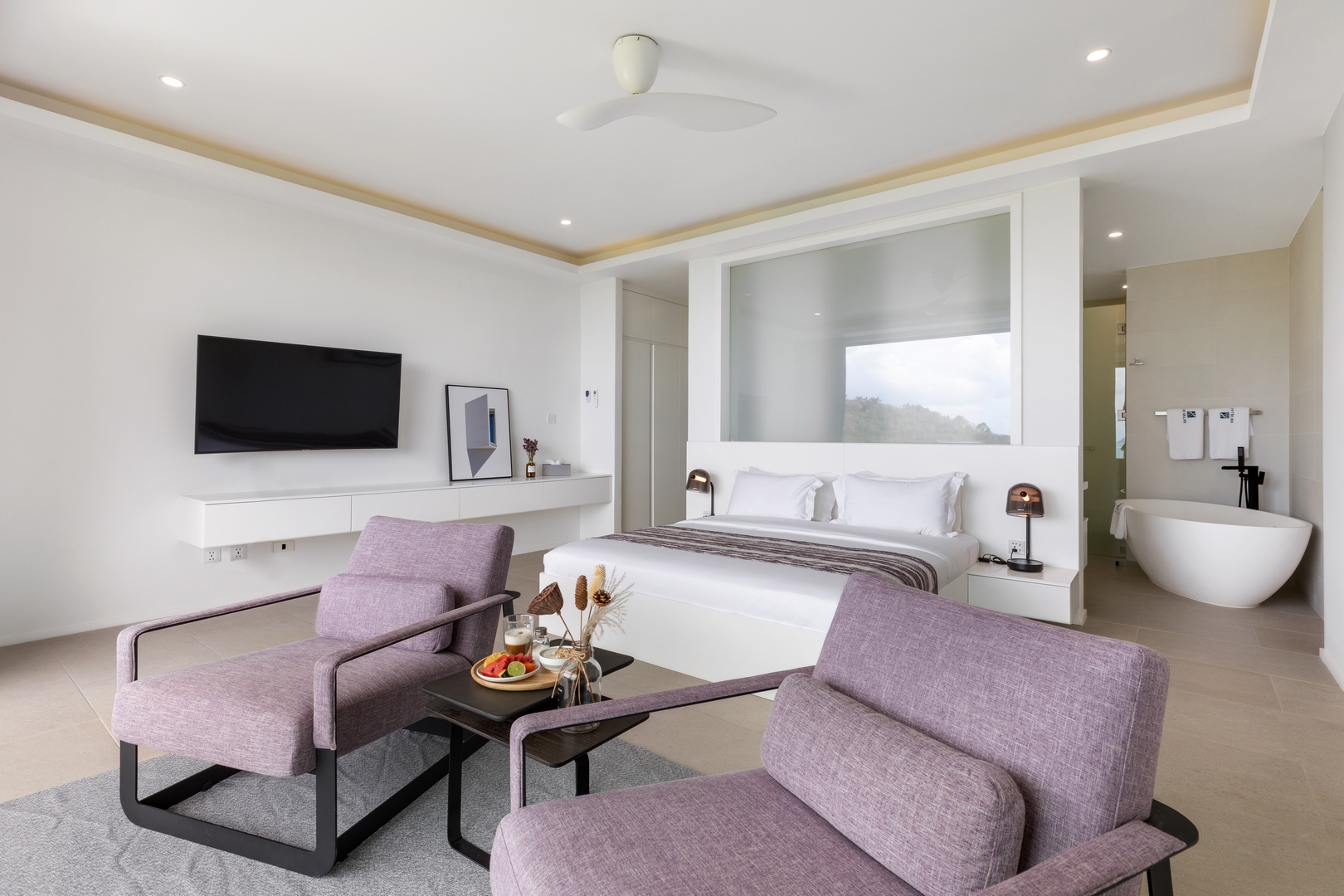 KW Villa – Luxurious 5 Bedroom Seaview Pool Villa in Bangpor for sale