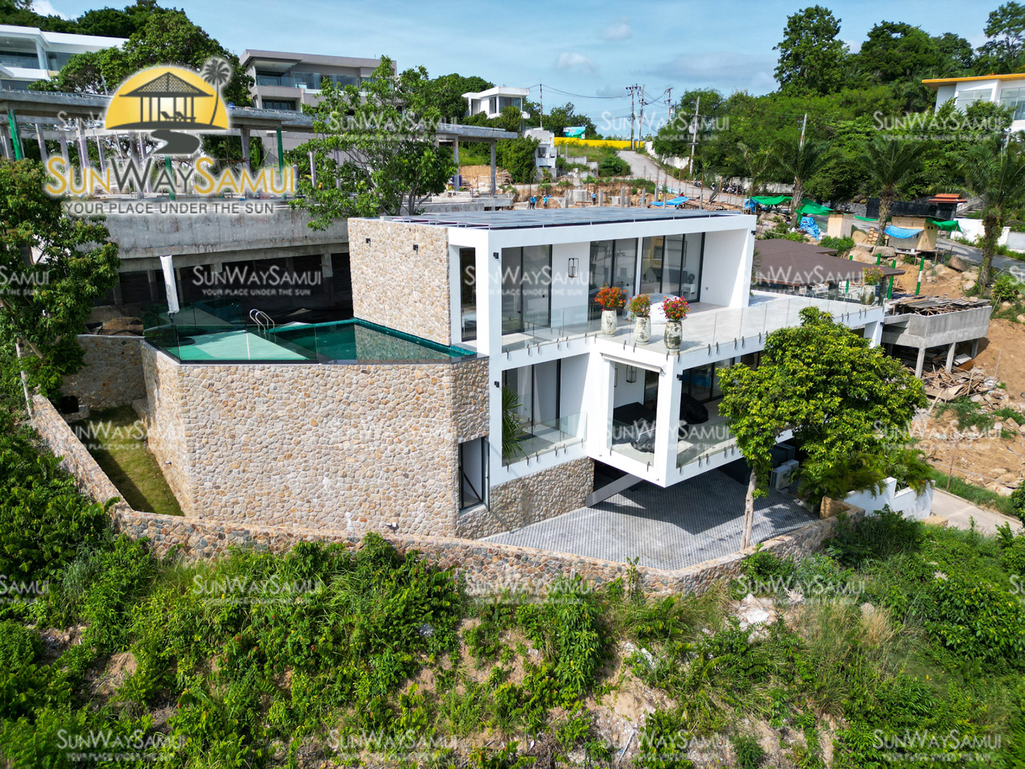 Modern 4 Bedroom Seaview Pool Villa in Plai Laem for sale