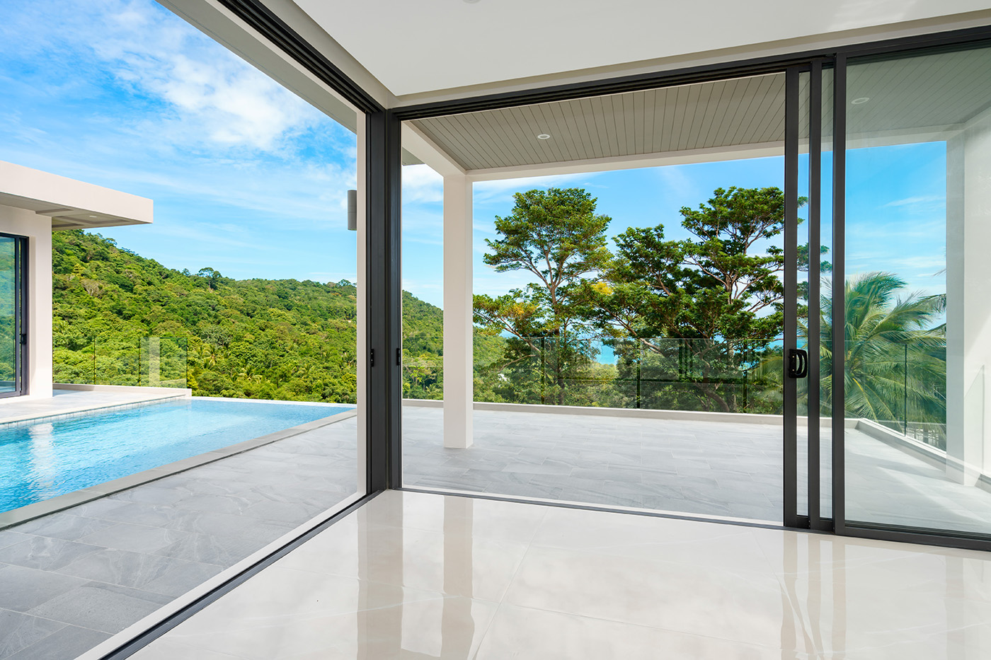 Brand-New 4 Bedroom Seaview Pool Villa in Bang Por for sale