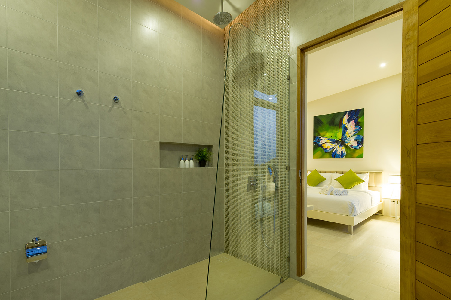 The Ridge Villa 7 – Beautiful 4 Bedroom Seaview Pool Villa in Plai Laem for sale