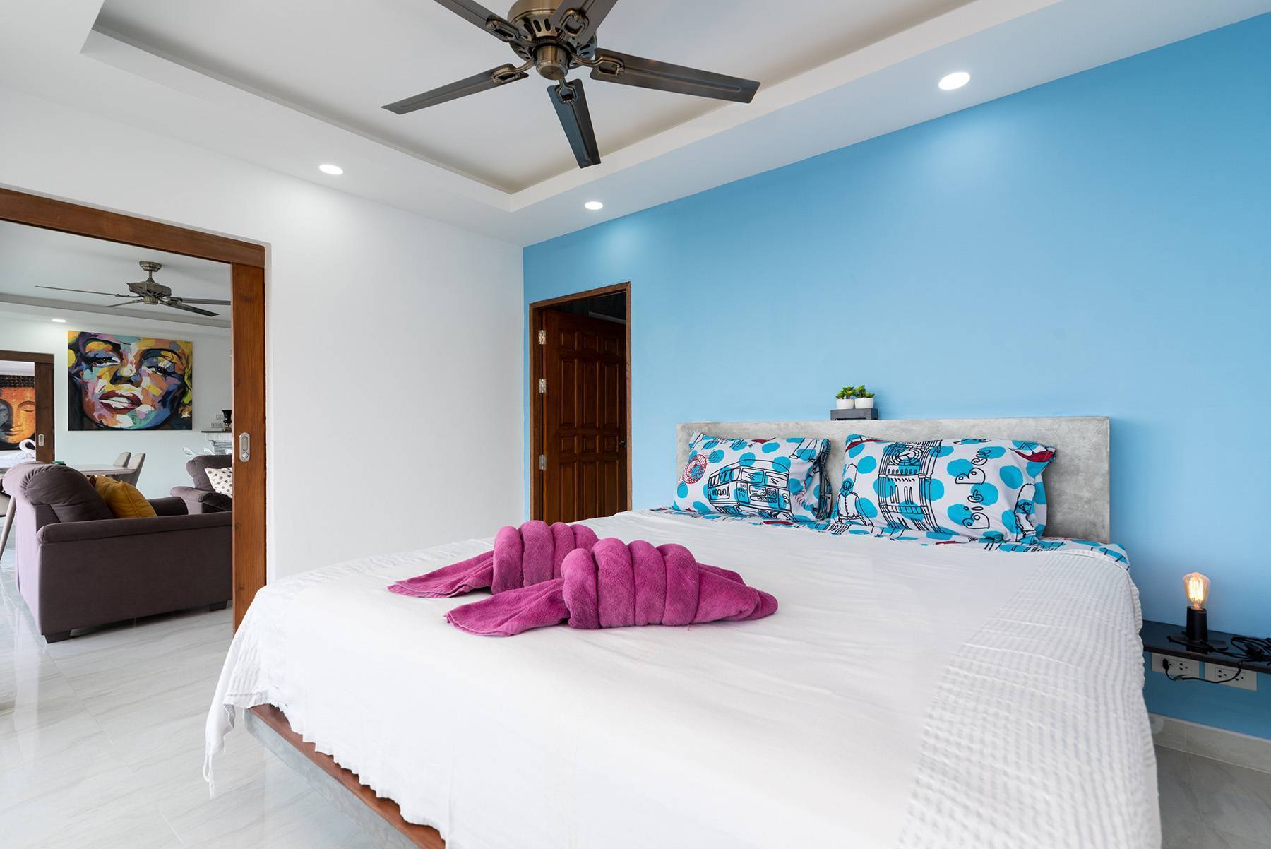 (SOLD) 2 bedroom sea-view apartment Re-Sale in Lamai