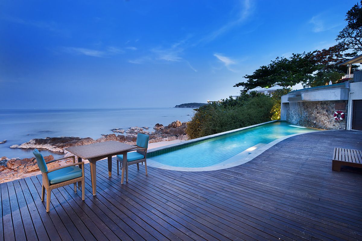 Luxurious 4 bedroom sea view Villa in a Resort located in Cheong Mon: Luxurious 4 bedroom sea view Villa in a Resort located in Cheong Mon.