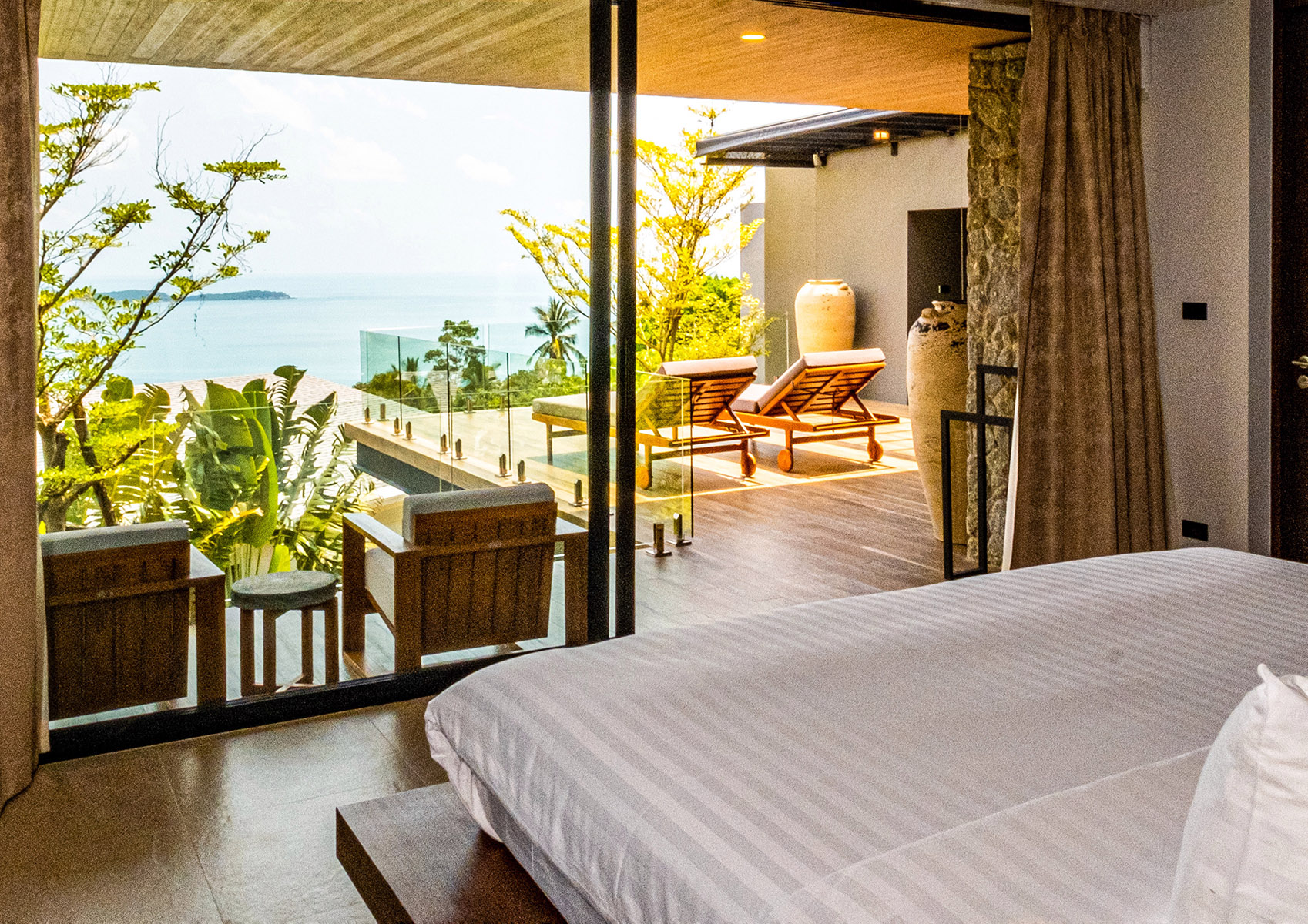Keeree Tara Villa – Extraordinary 5 Bedroom Seaview Pool Villa in Chaweng Noi for sale