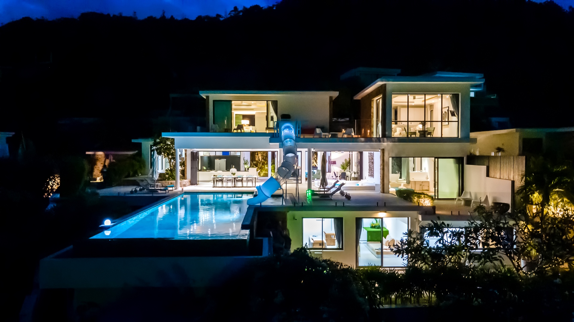 Villa Turquoise – Luxury 4 Bedroom Seaview Villa in North Chaweng for sale