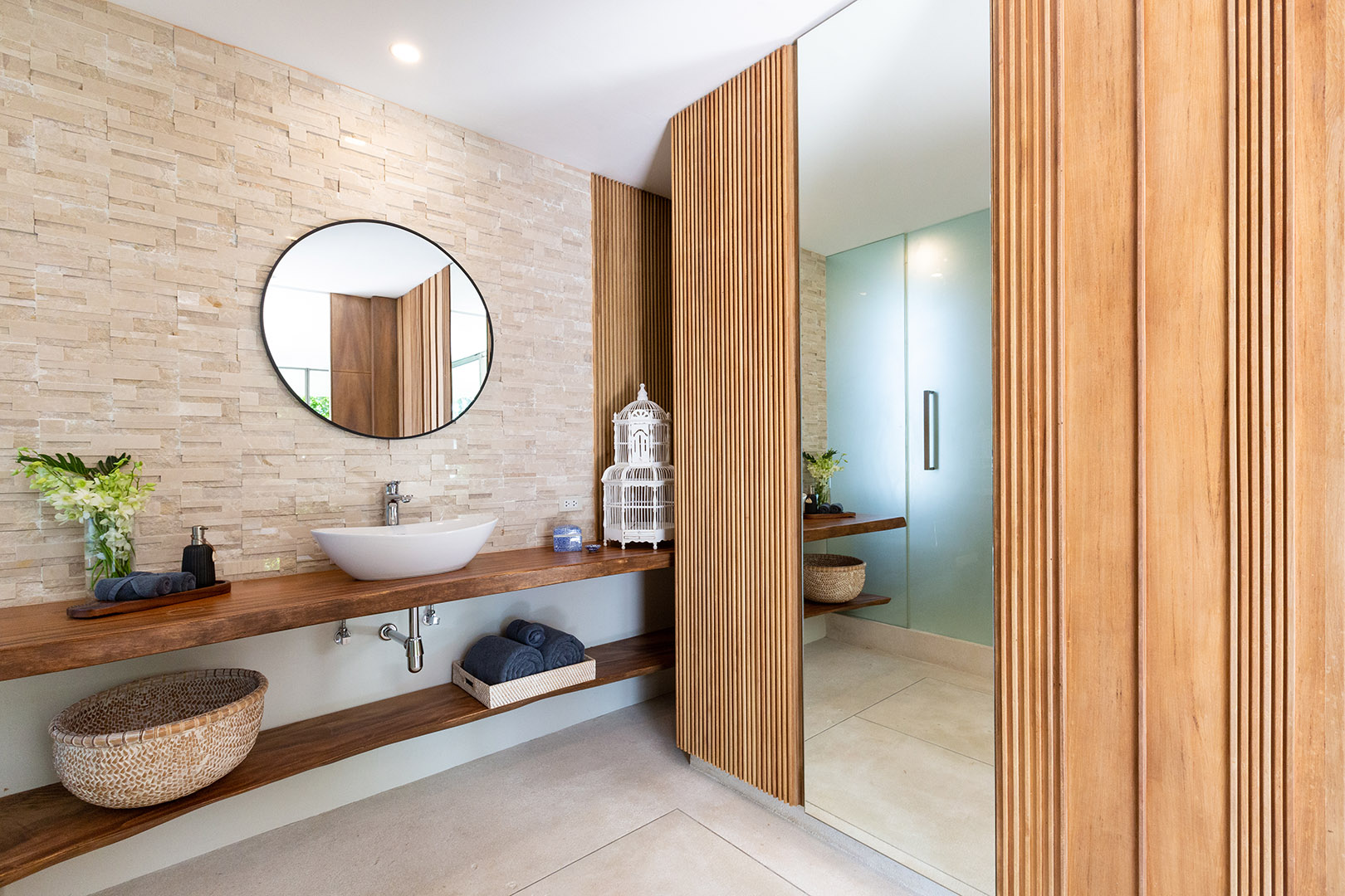 (SOLD) Villa Celadon – Captivating 5 Bedroom Seaview Pool Villa in Bangpor, Koh Samui