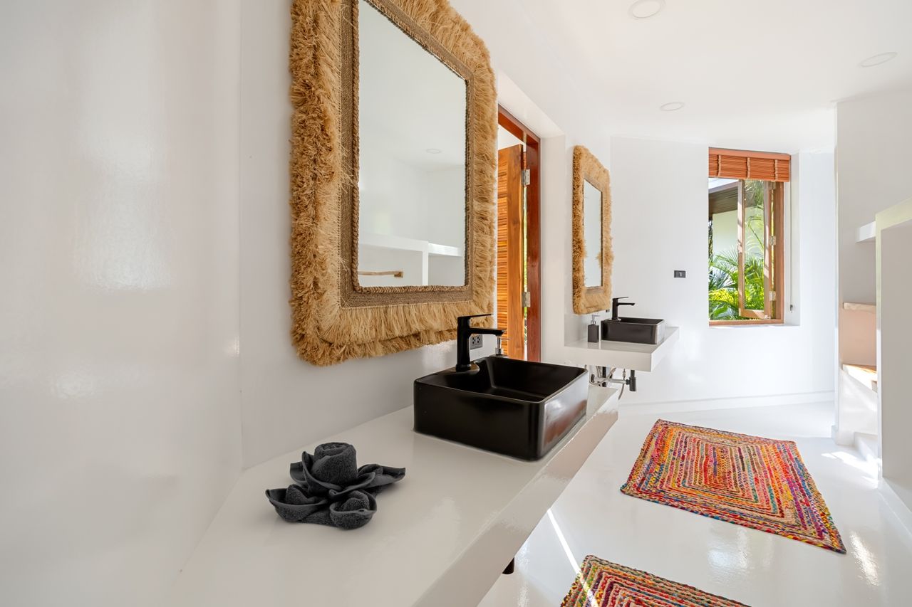 Authentik Villa – Balinese 5 Bedroom Seaview Pool Villa in Bophut: Authentik Villa – Balinese 5 Bedroom Seaview Pool Villa in Bophut