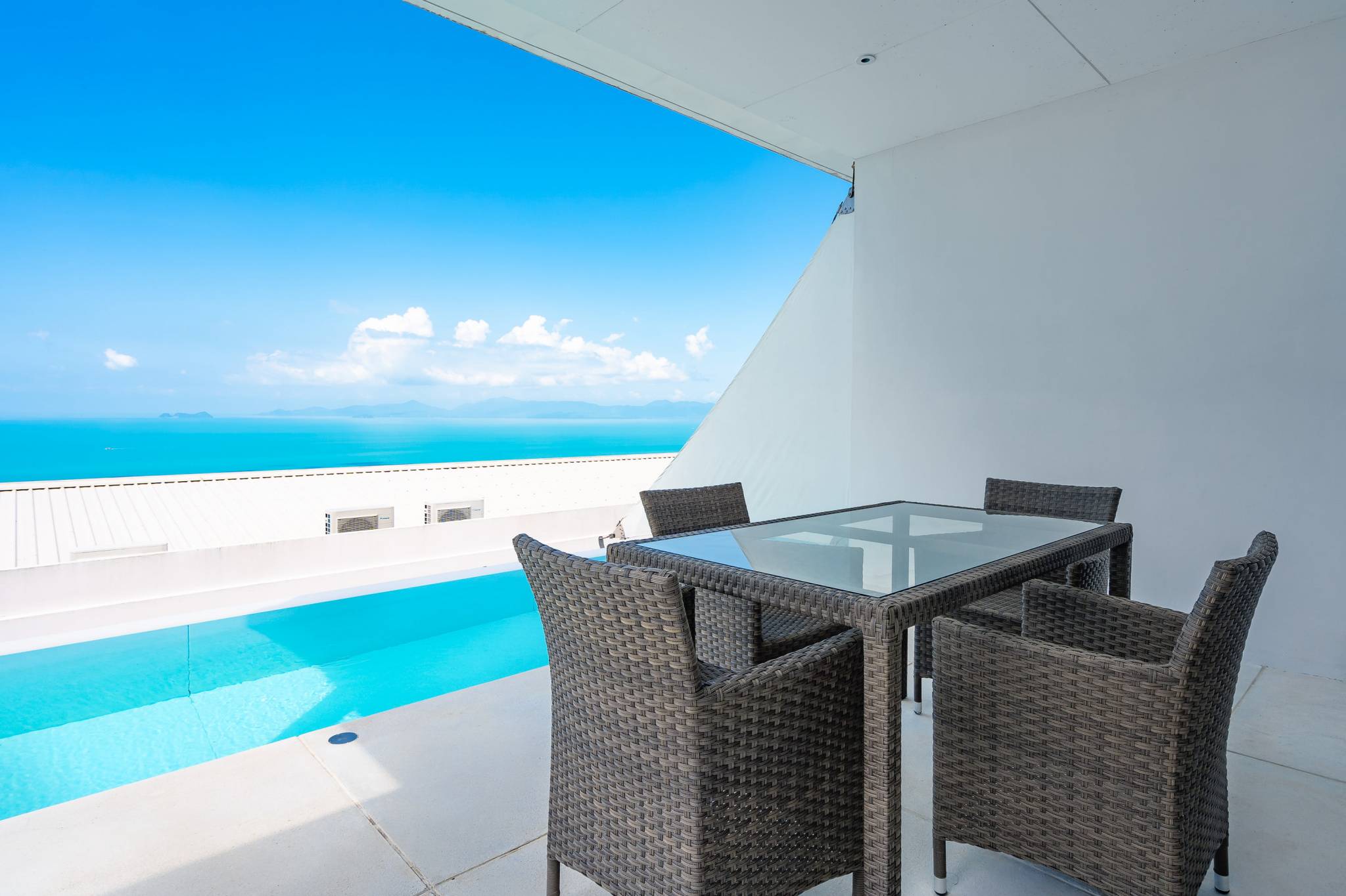 (SOLD) Luxury 1 Bedroom Seaview Apartment with Private Pool in 5* Resort for sale