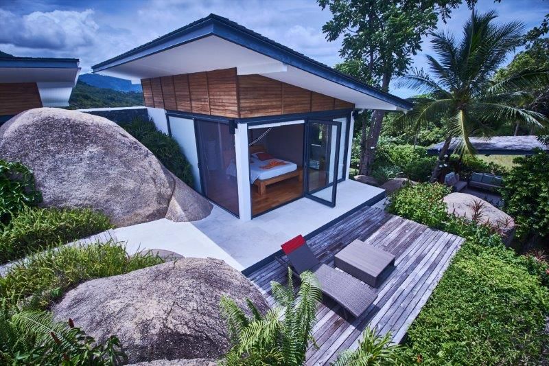 Architecturally Stunning Villa with Spectacular Ocean and Mountain View