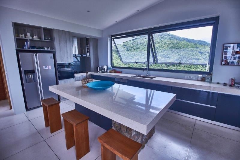 Architecturally Stunning Villa with Spectacular Ocean and Mountain View