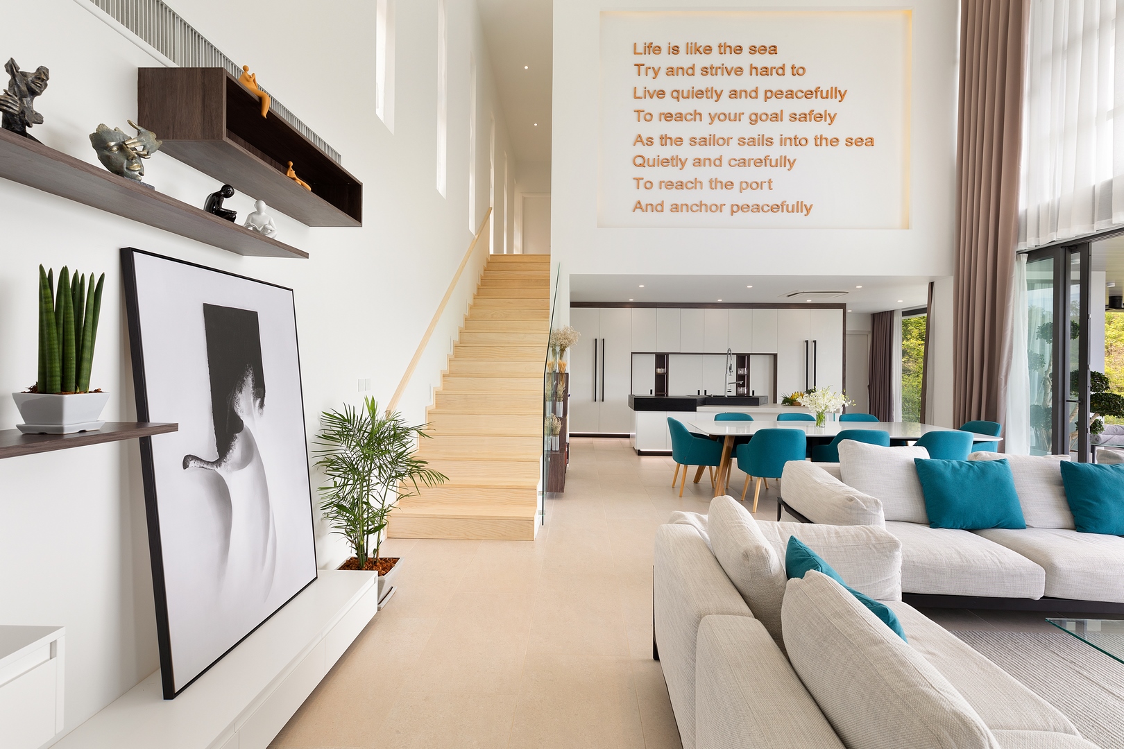 KW Villa – Luxurious 5 Bedroom Seaview Pool Villa in Bangpor for sale