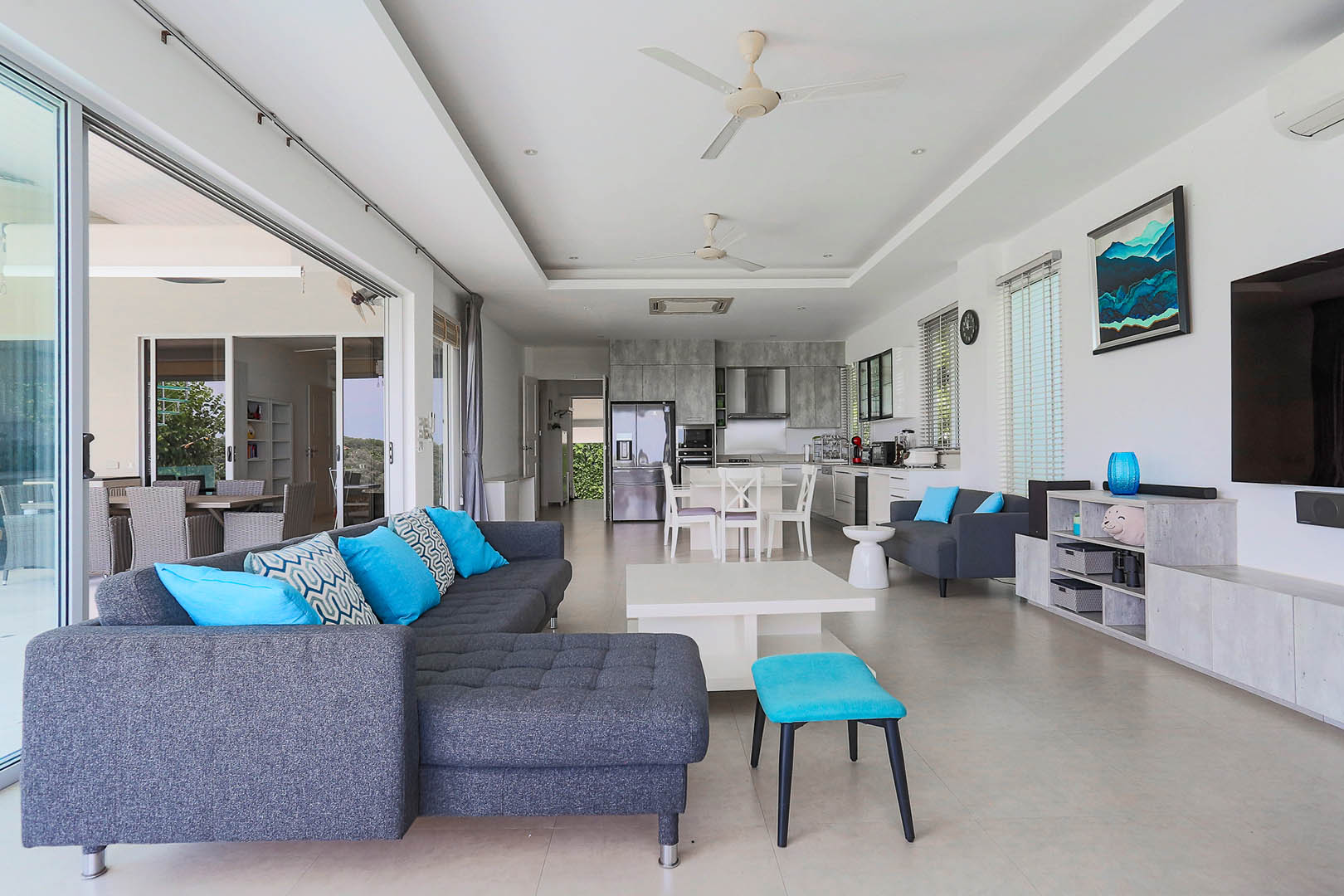 Bayside BB3 – Beachside 5 Bedroom Seaview Pool Villa in Samrong Bay for sale: Bayside BB3 – Beachside 5 Bedroom Seaview Pool Villa in Samrong Bay for sale
