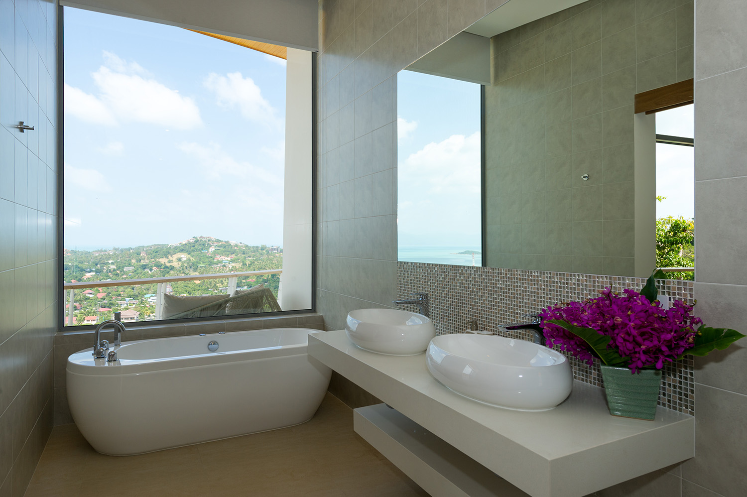 The Ridge Villa 7 – Beautiful 4 Bedroom Seaview Pool Villa in Plai Laem for sale