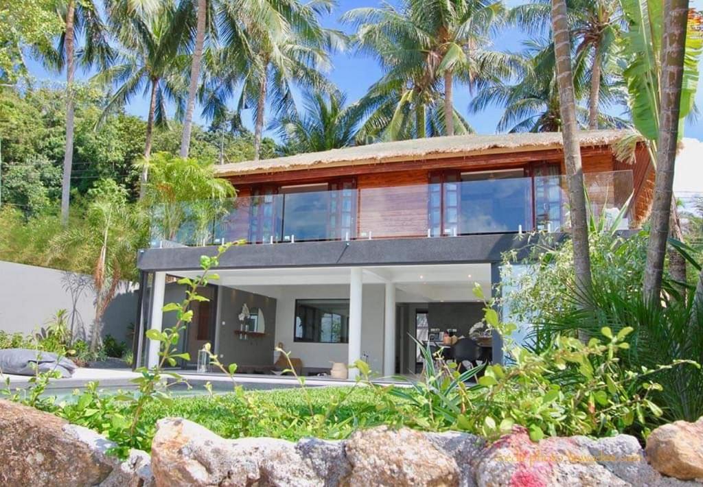 (SOLD) Baan Fishermen Villa – Beachfront Thai-Style Villa in Prime Fisherman’s Village for sale