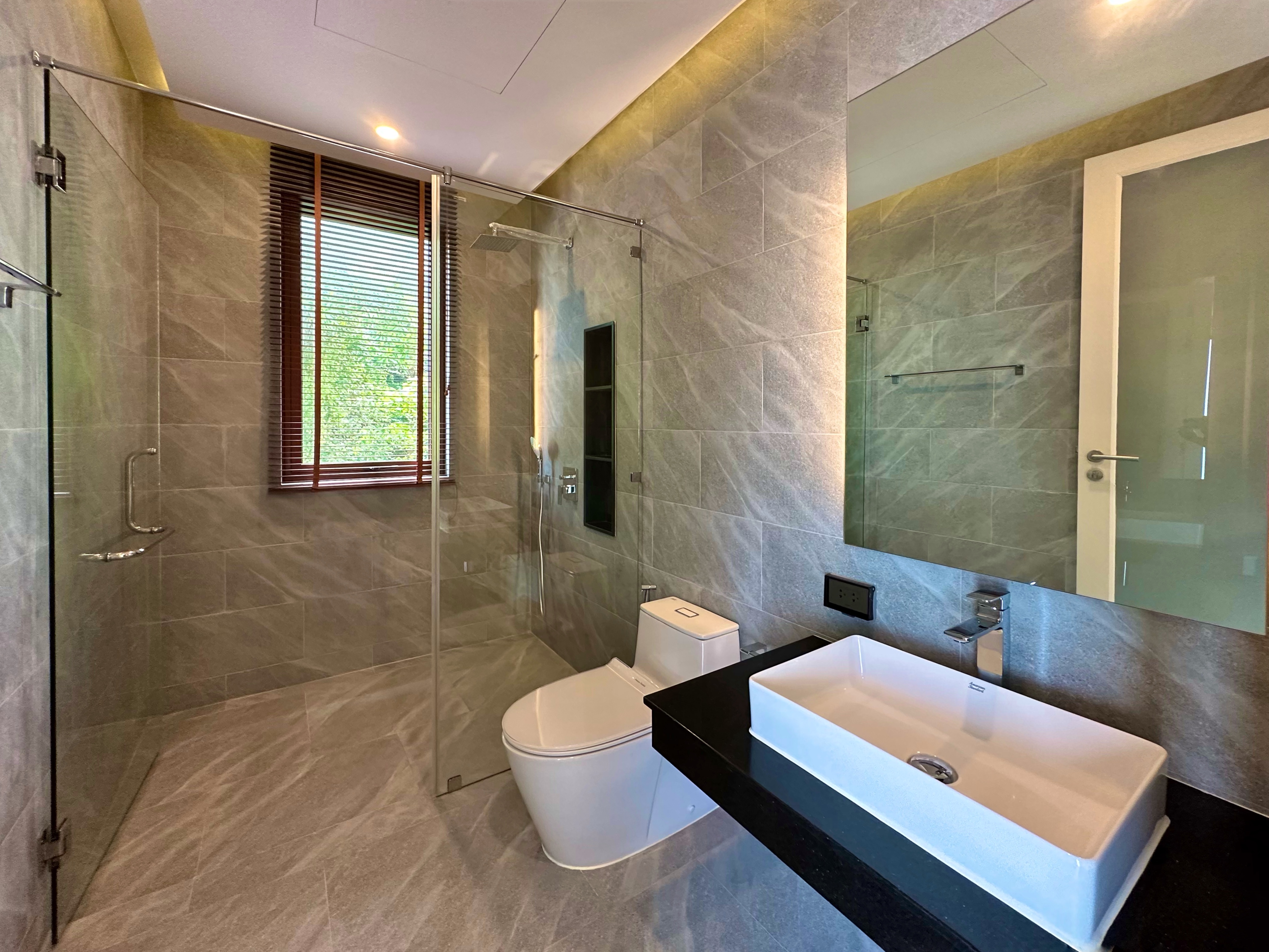 (SOLD) Villa Delapan - Traditional Tropical 3 Bedroom Seaview Pool Villa in Chaweng Noi For Sale