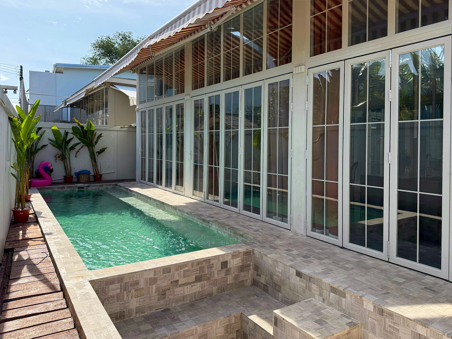 Villa Belvedere – Beachside 3 Bedroom Garden Pool Villa in Plai Laem for sale