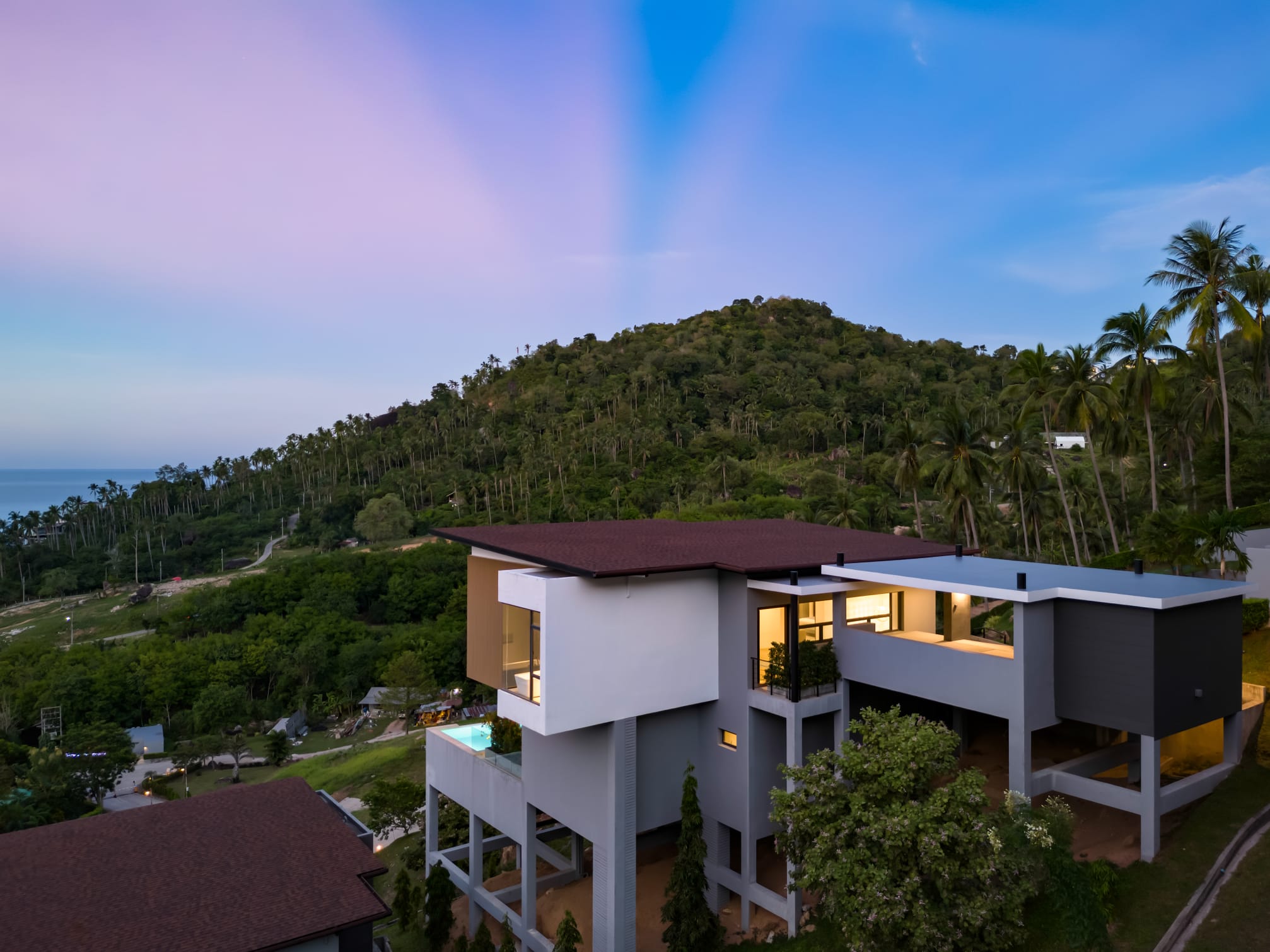 Verano Residence - Quality 3 Bedroom Seaview Pool Villa in Chaweng Noi for Sale