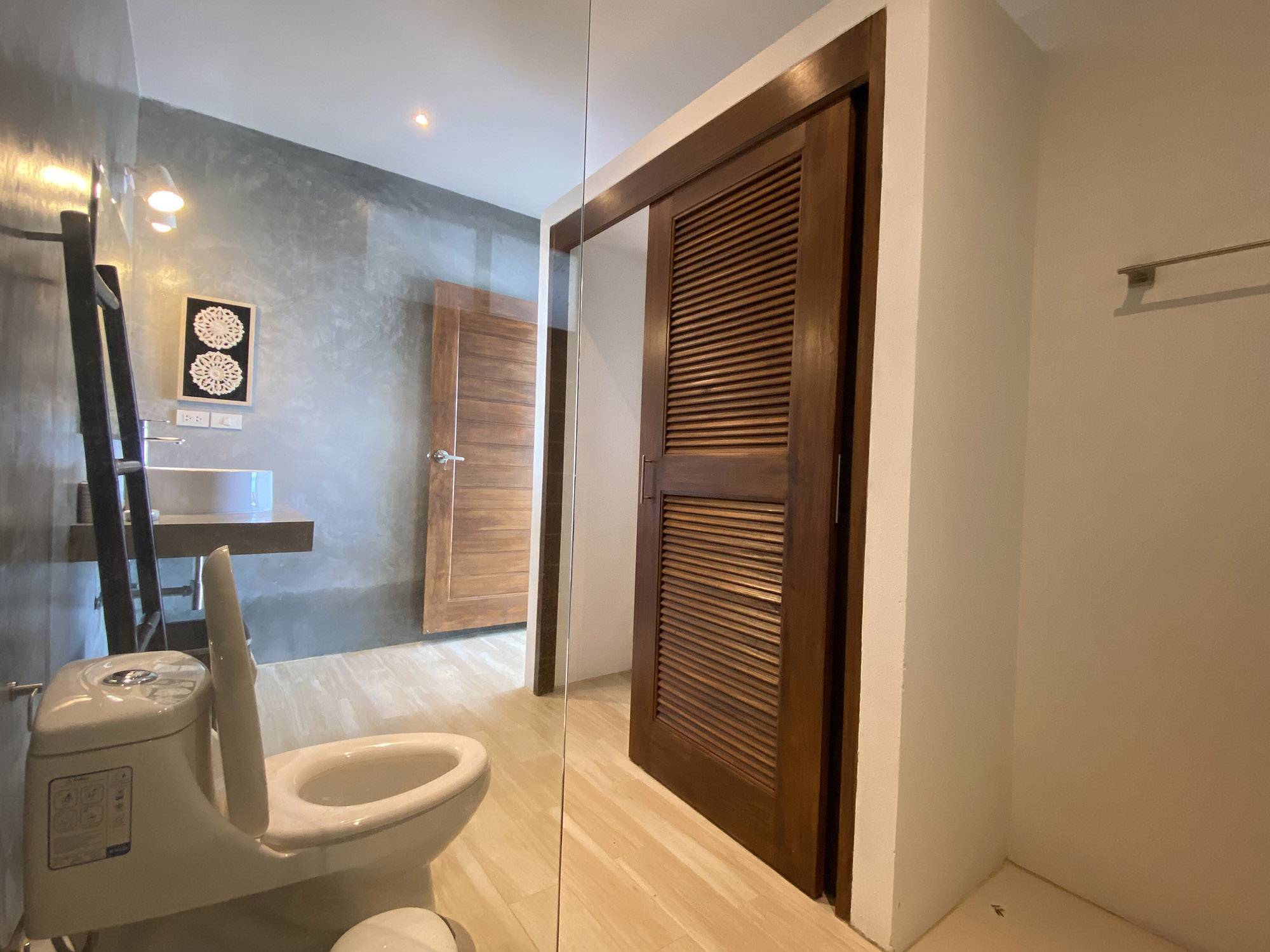 (SOLD) 2 bedroom sea-view apartment Re-Sale in Lamai in The Ruby Project