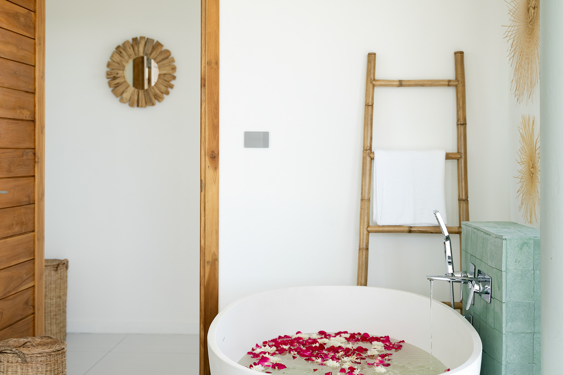 (SOLD) Enchanting 3 Bedroom Seaview Pool Villa in Bophut for sale