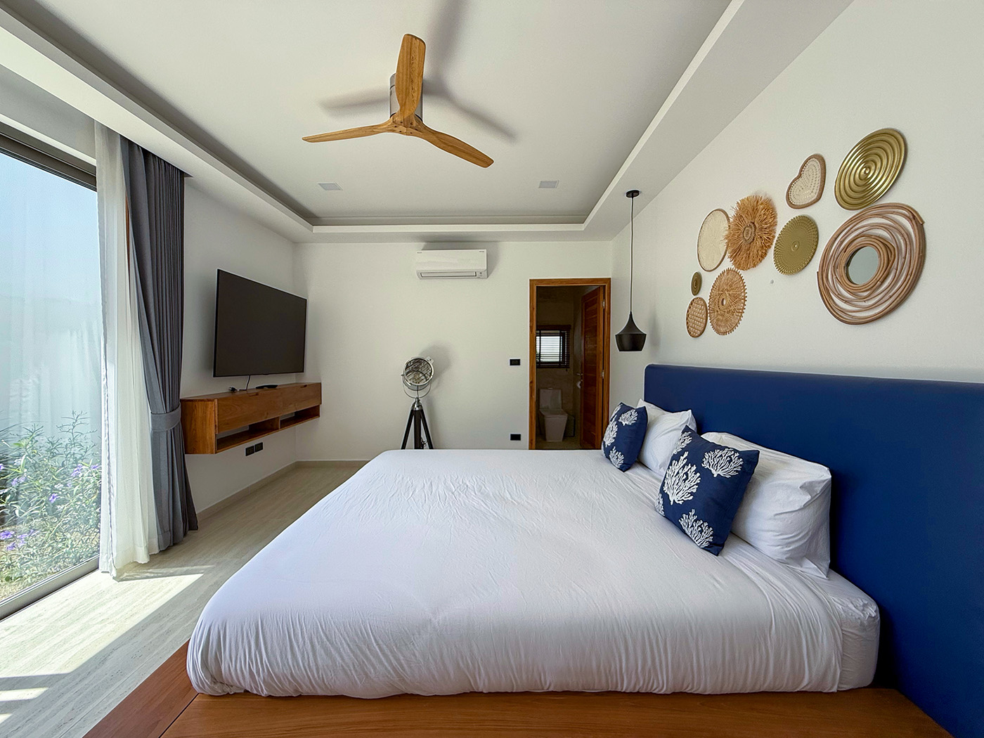 Villa Acacia  - Premium 5 Bedroom Mountain View Pool Villa + 2 Development Plots in Lamai for Sale