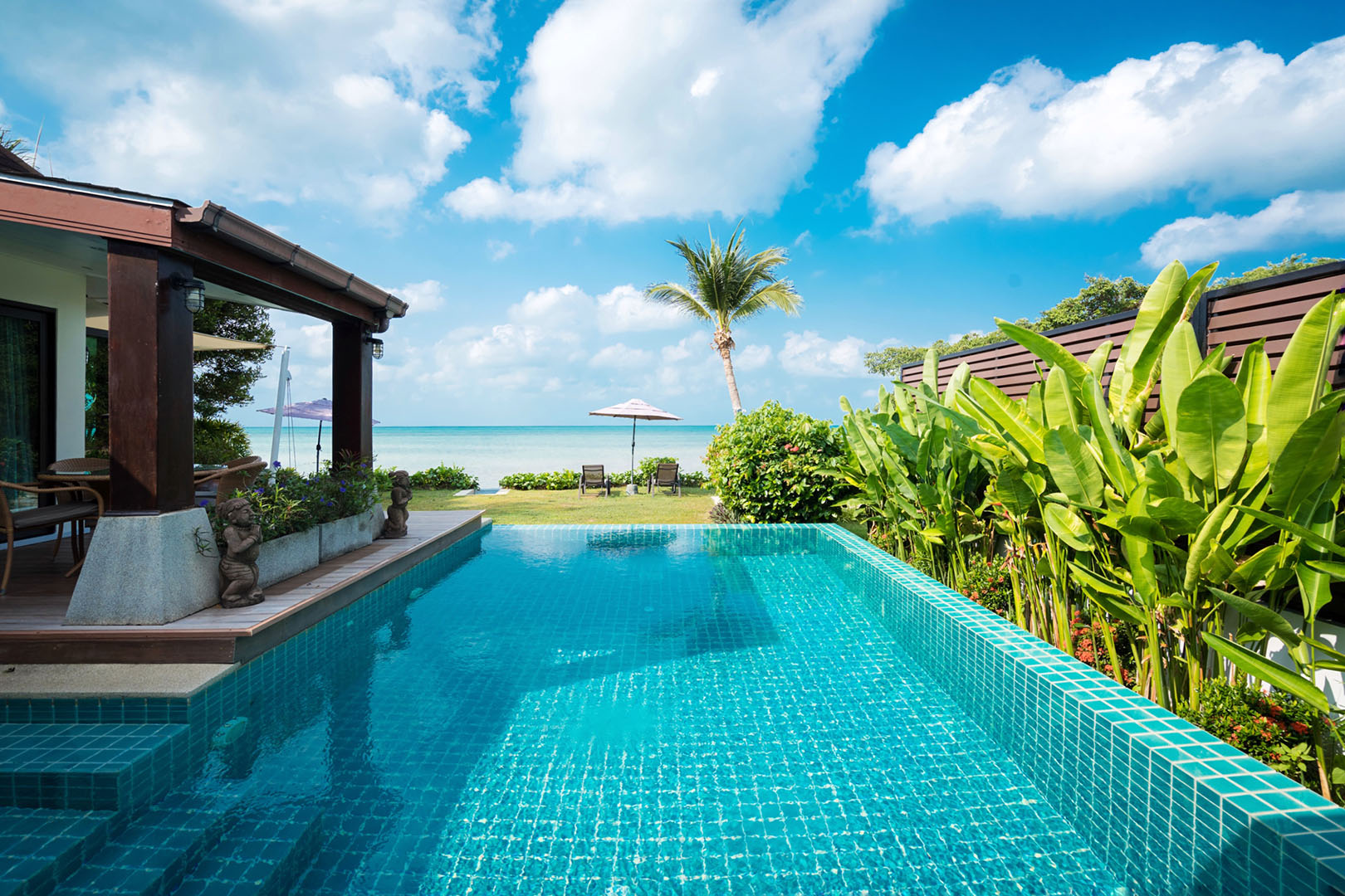 Indu Sunset – Comfortable 4 Bedroom Beachfront Pool Villa in Bang Makham for sale: Indu Sunset – Comfortable 4 Bedroom Beachfront Pool Villa in Bang Makham for sale