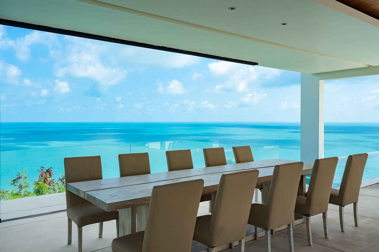 The Finest 5 Bedroom Seaview Pool Villa in Samujana for sale