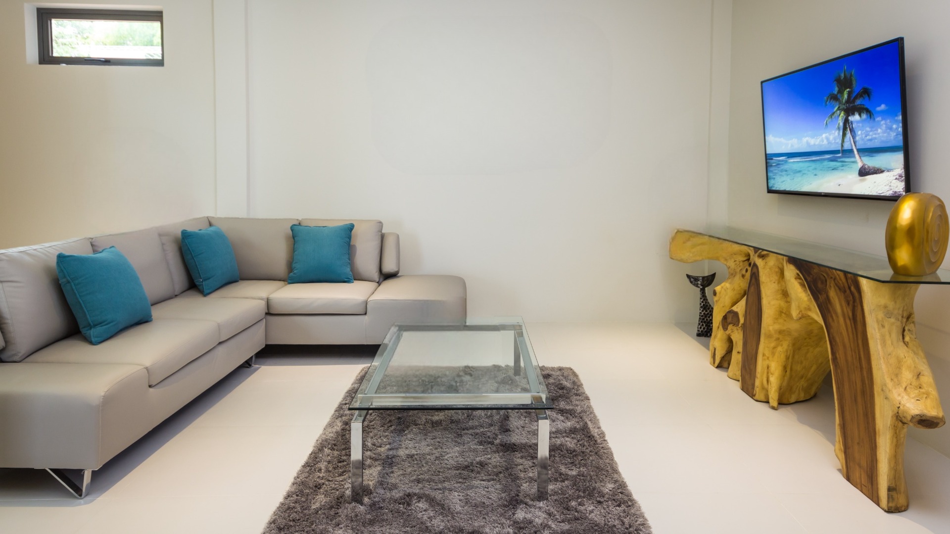 Supreme 4+1 Bedroom Seaview Pool Villa in Maenam for Sale