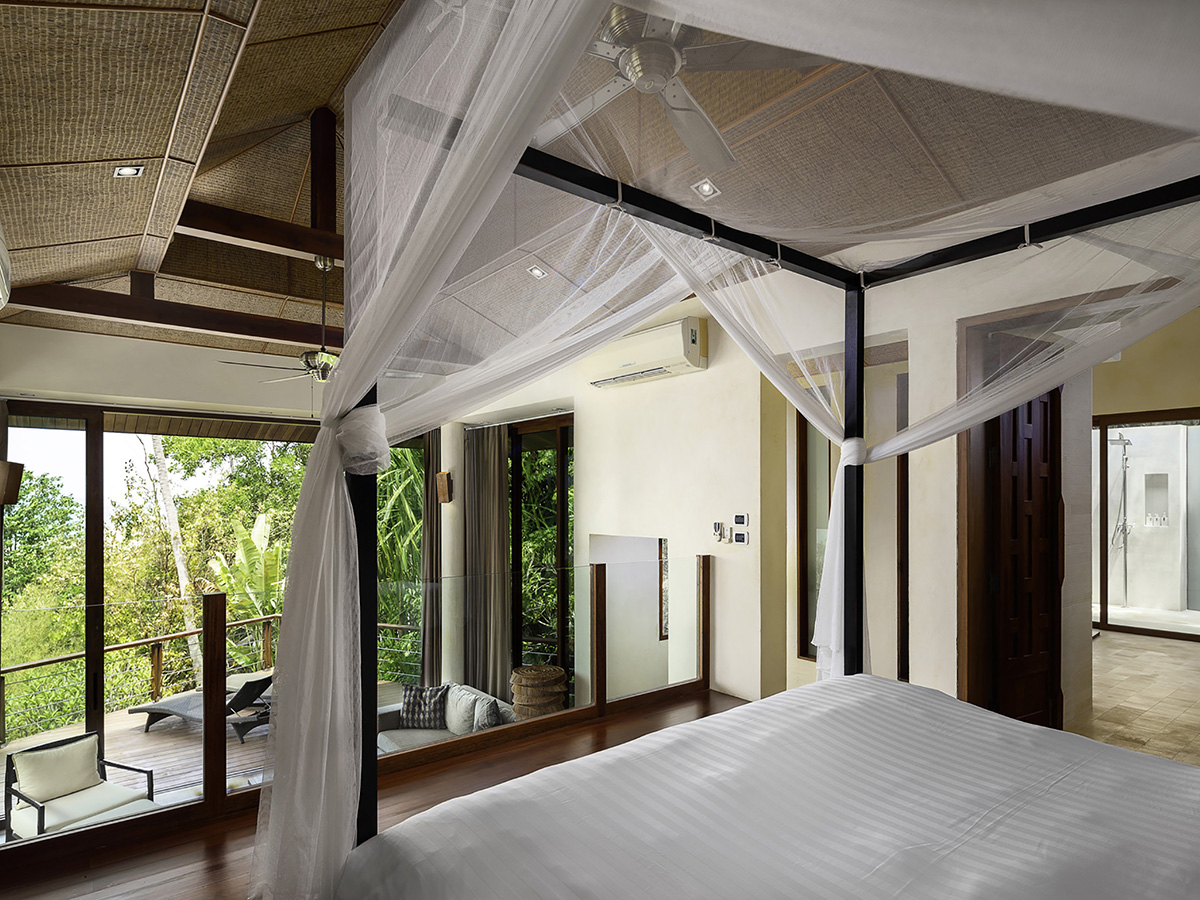 Villa Sila Varee – Remarkable 5 Bedroom Seaview Villa in Laem Set for sale