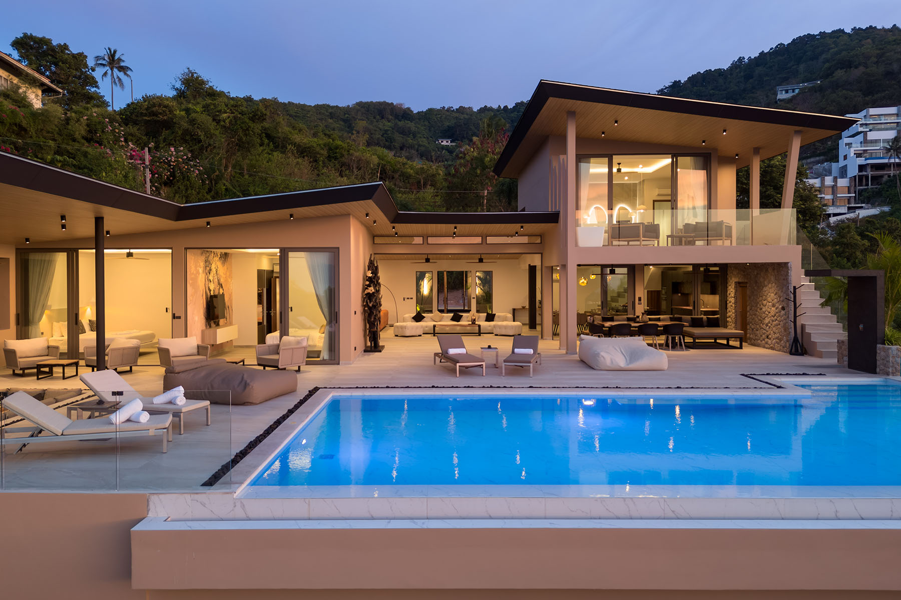 (SOLD) Villa Kelapa – Exquisite 4 Bedroom Seaview Pool Villa in Bophut for sale