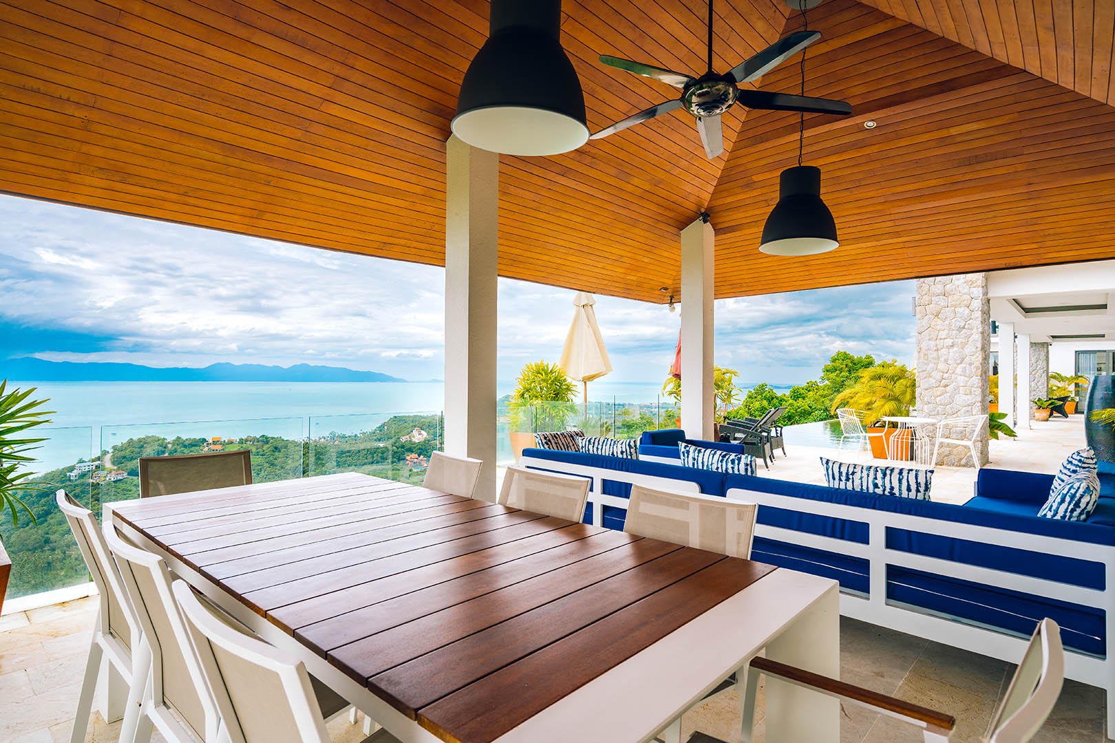 The Peak – Cliffside 5 Bedroom 6 Bathroom Seaview Villa in Bangpor for sale